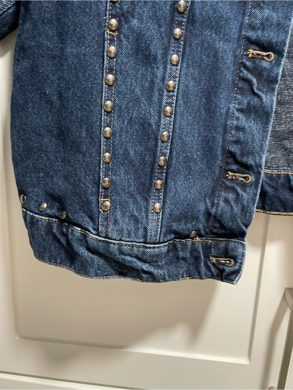 Pilcro The Weston Denim Boyfriend Jacket Studded Medium Dark Wash *Imperfect* - Picture 4 of 11